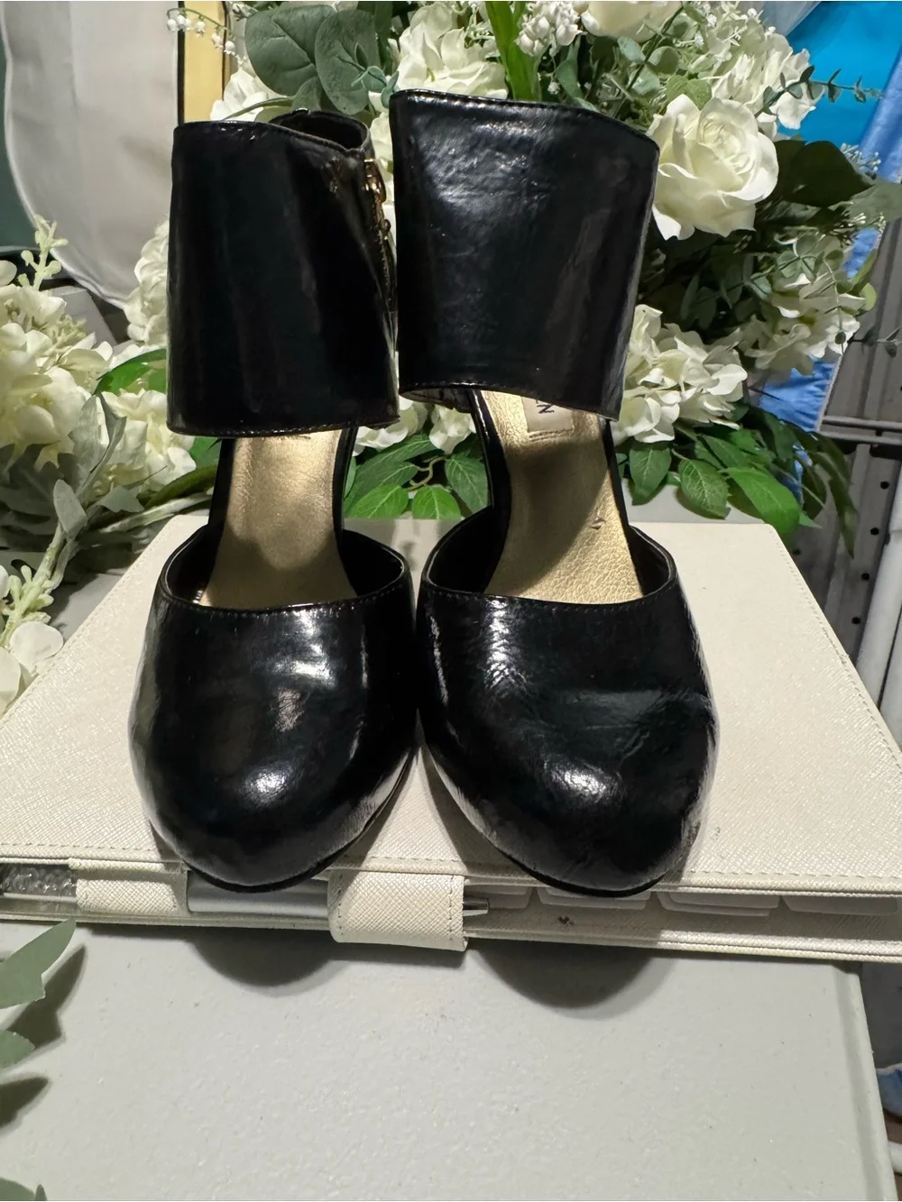 Steve Madden sleek patent